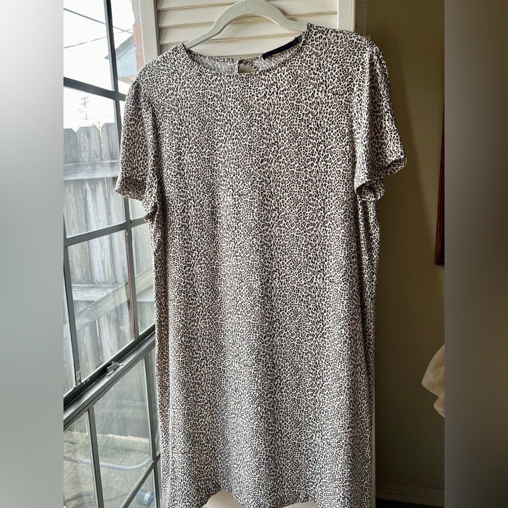 Jenni Kayne Animal Print T-Shirt Dress Size M